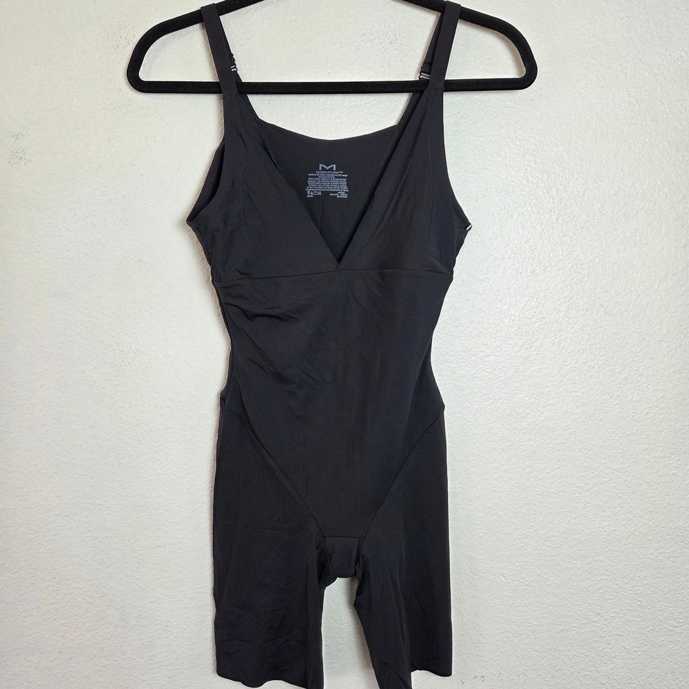NWOT Maidenform black‎ shapewear slimming one piece Medium